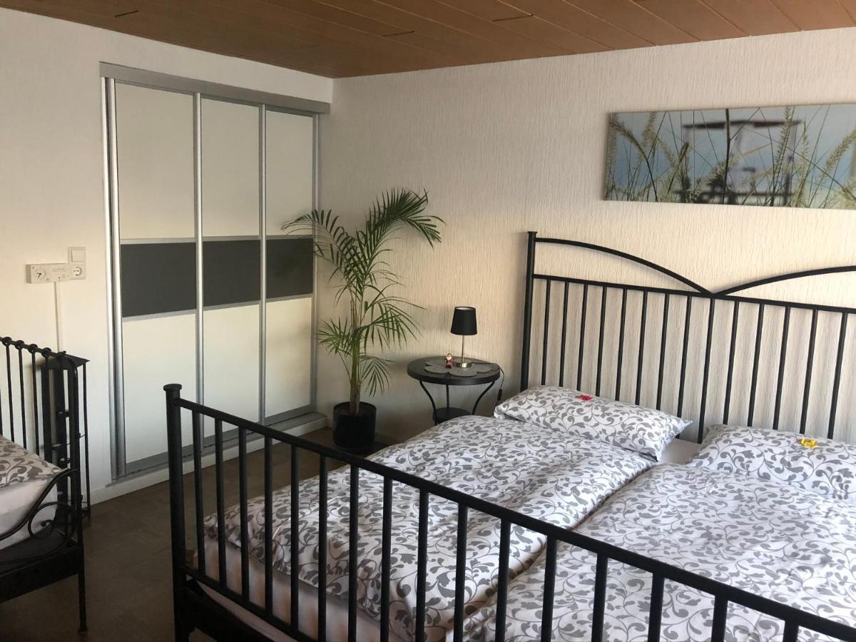 Neuhausen auf den Fildern Apartment Andy & Gabi מראה חיצוני תמונה